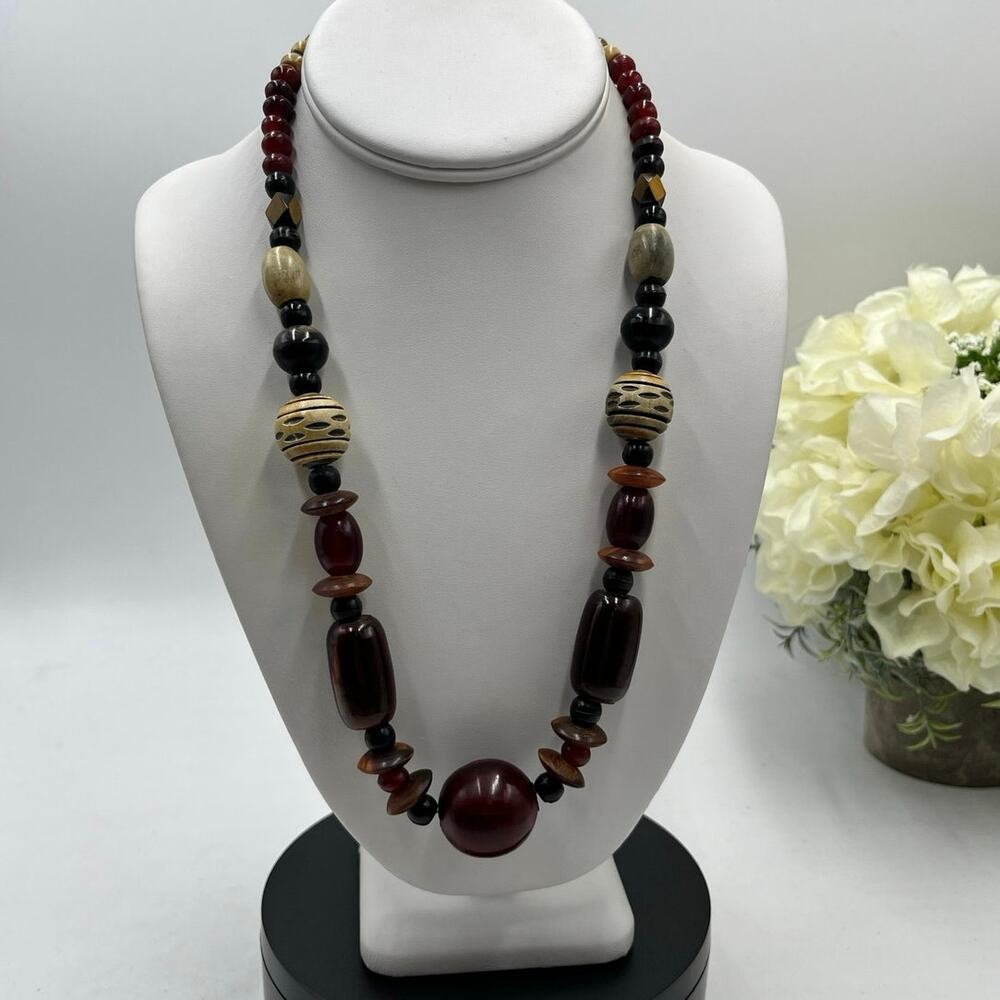 Vintage Bakelite Style Statement
Necklace‎ Tribal Beaded 20"
Burgundy Gold Black